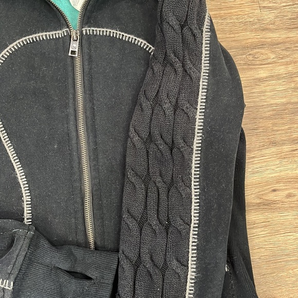 Lululemon Scuba Vintage Hoodie - Picture 4 of 6